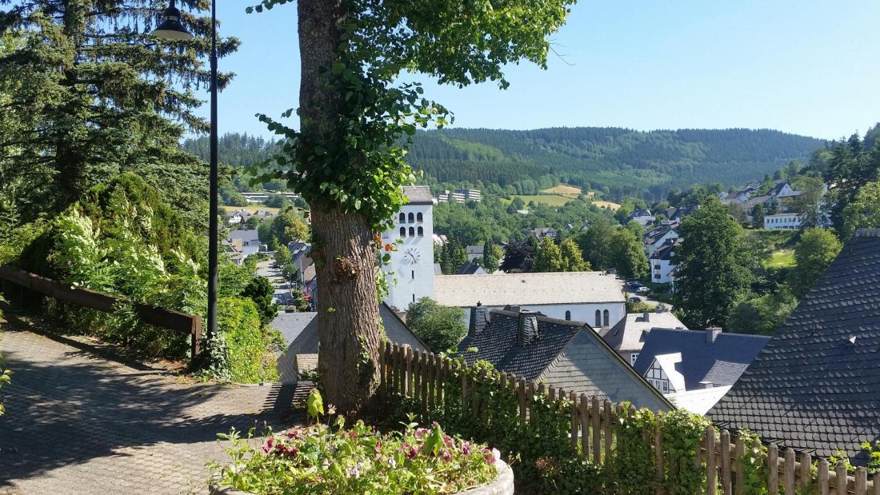 Hotel Zur Fredeburg Schmallenberg Zewnętrze zdjęcie